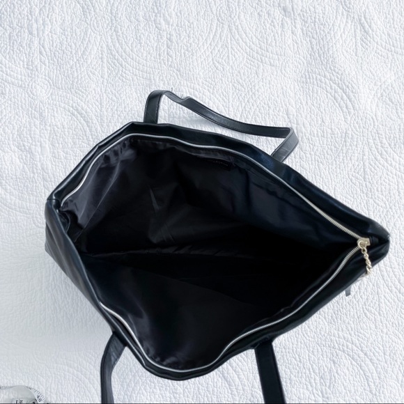 Donna Karan Cosmetics Black Zip Top Shoulder Bag - Picture 5 of 13